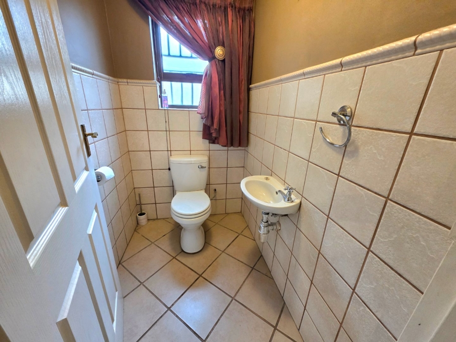3 Bedroom Property for Sale in Eureka Free State